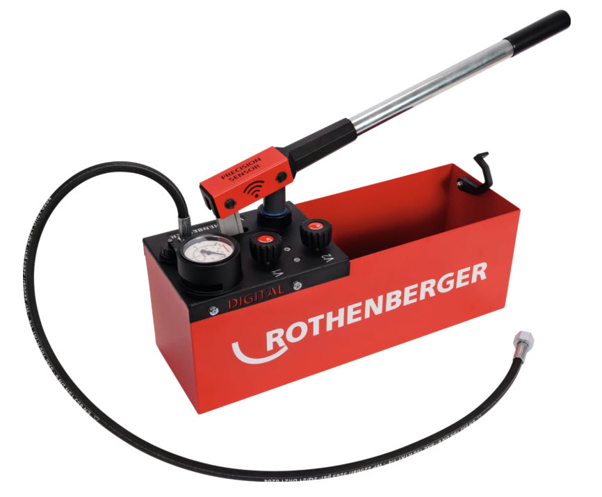 Präzisionsprüfpumpe RP 50 DIGITAL von der Marke Rothenberger durch praktische-werkzeuge Präzisionsprüfpumpe RP 50 DIGITAL von der Marke Rothenberger durch praktische-werkzeuge im Einsatz in der Haustechnik-Branche