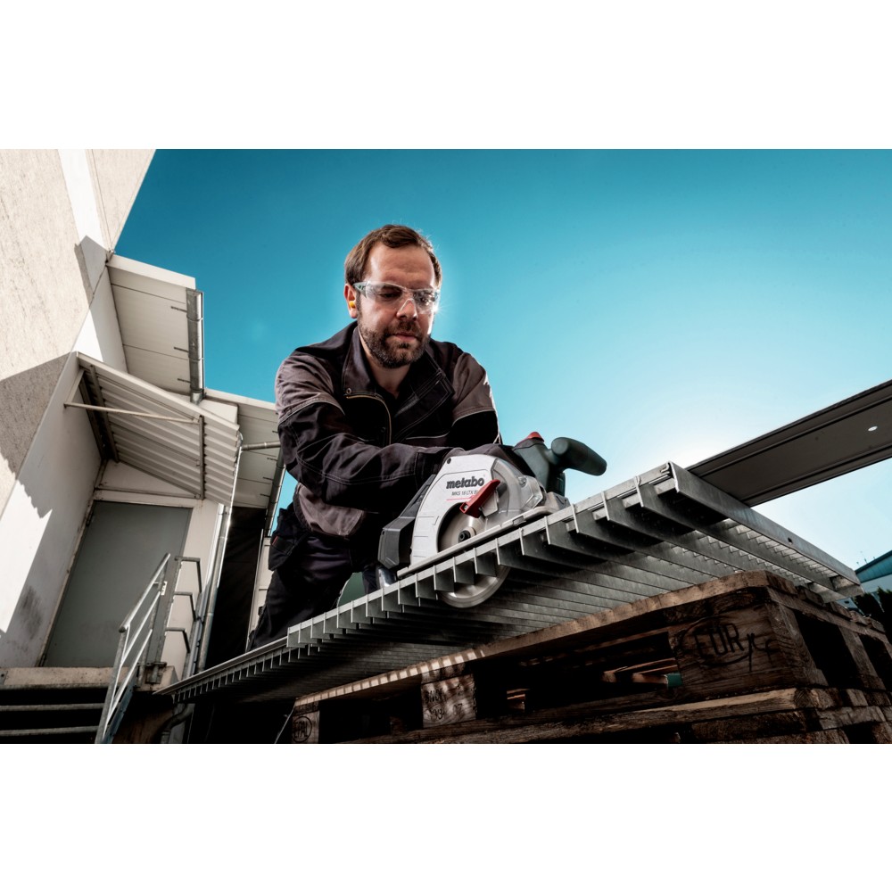 Metall-Akku-Handkreissäge MKS 18 LTX solo