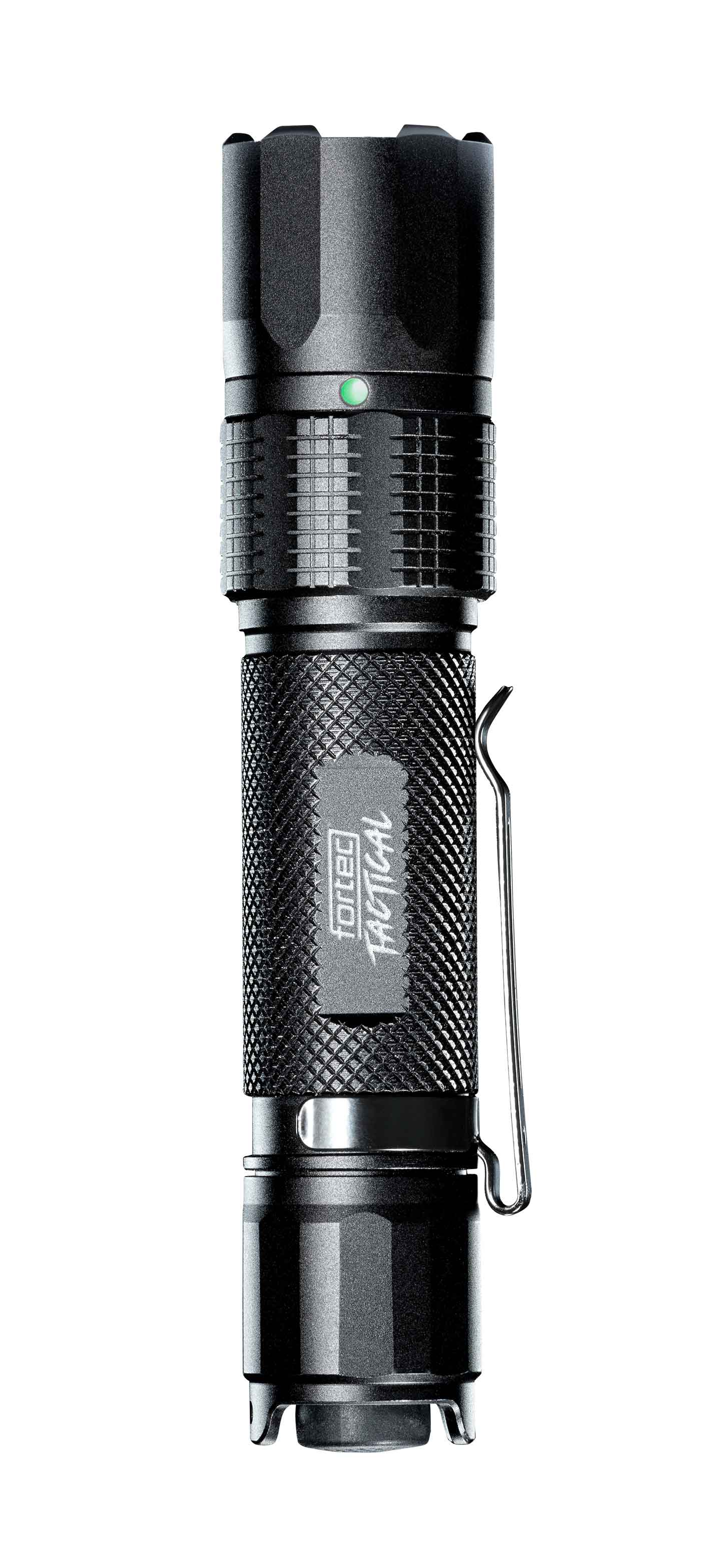 Akku LED-Taschenlampe 1200Lm von der Marke Fortec durch praktische-werkzeuge Akku LED-Taschenlampe 1200Lm von der Marke Fortec durch praktische-werkzeuge bringt Licht ins Dunkel